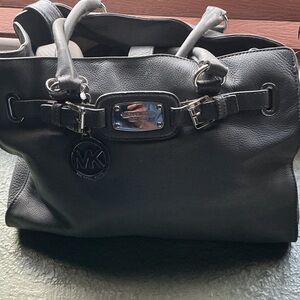 Stylish Black ,brown or gray Michael kors handbag